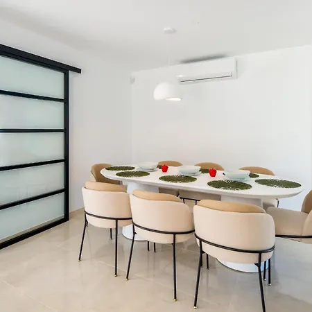 Hanami Villa La Palma *