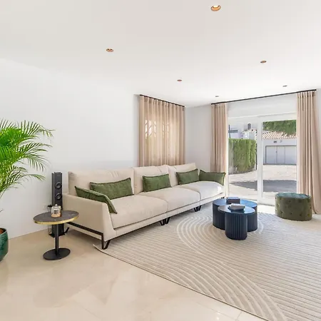Holiday home Hanami Villa La Palma
