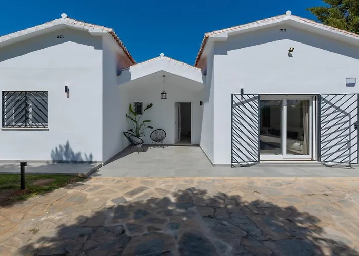 Hanami La Palma Tatil Evi Estepona